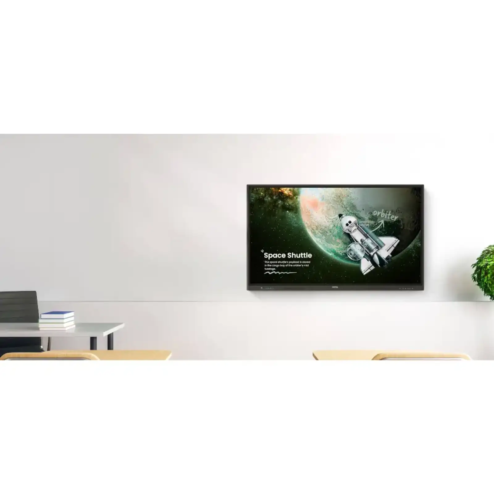Інформаційний дисплей BENQ 86