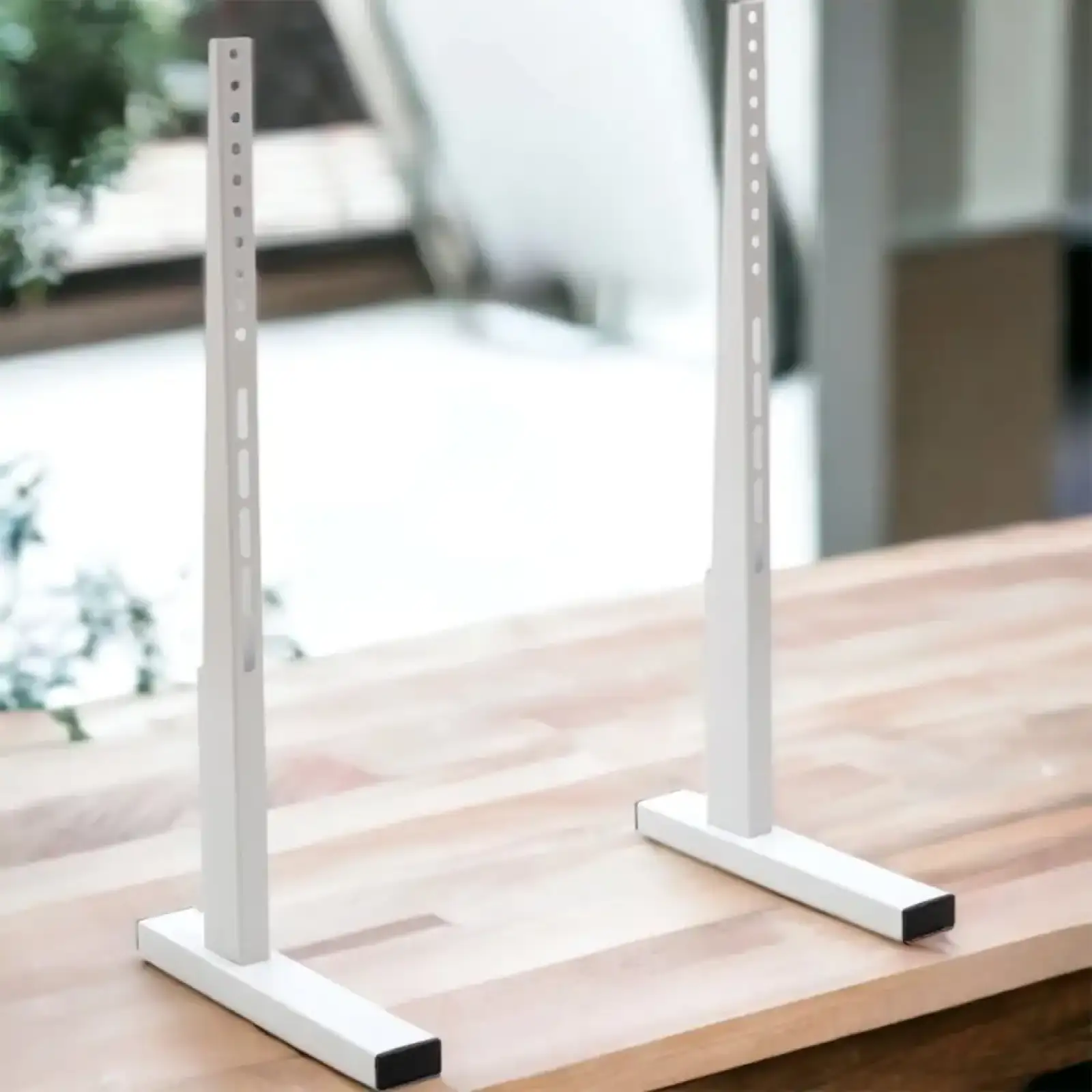 Підставка SECTOR для телевізора T9 White, 37“-70“, до 3 5 кг T9 White UA