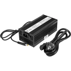 Блок живлення PowerPlant для Bluetti, Jackery 25.2V 8A (7.85*5.5 pin) (PB931354)