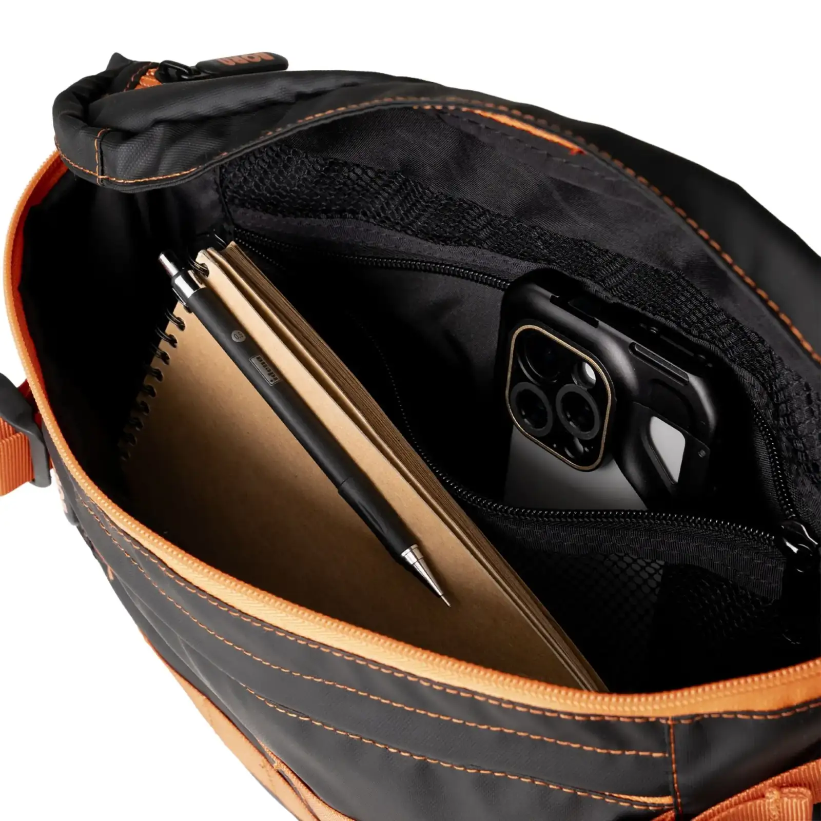 Сумка на пояс Born TechTrail bag black-orange UA