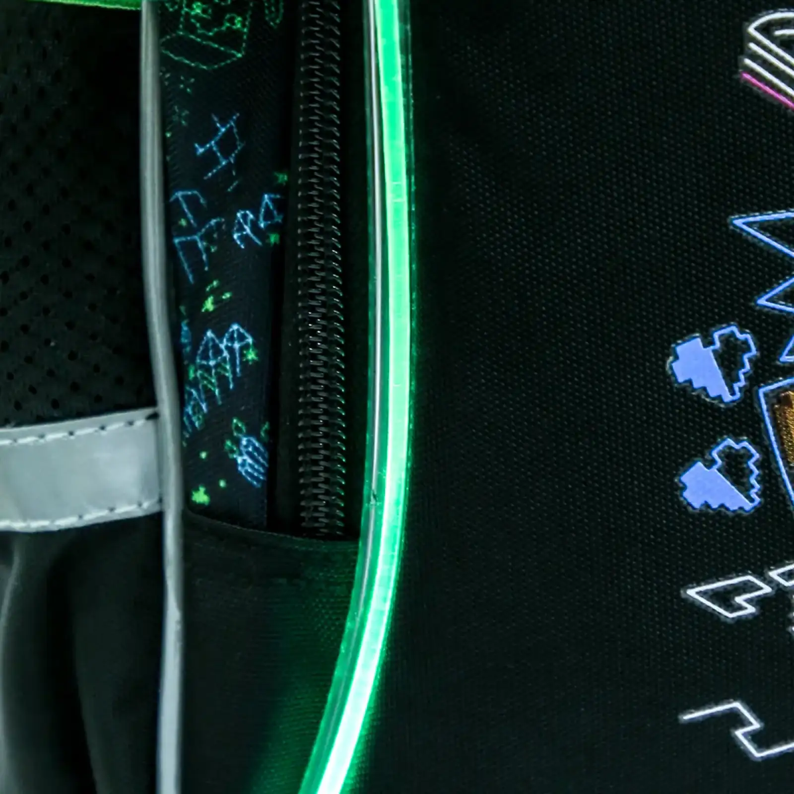 Рюкзак Yes Minecraft Game LED S-115M