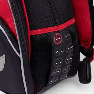 Рюкзак школьный полукаркасный YES S-40 Marvel Deadpool