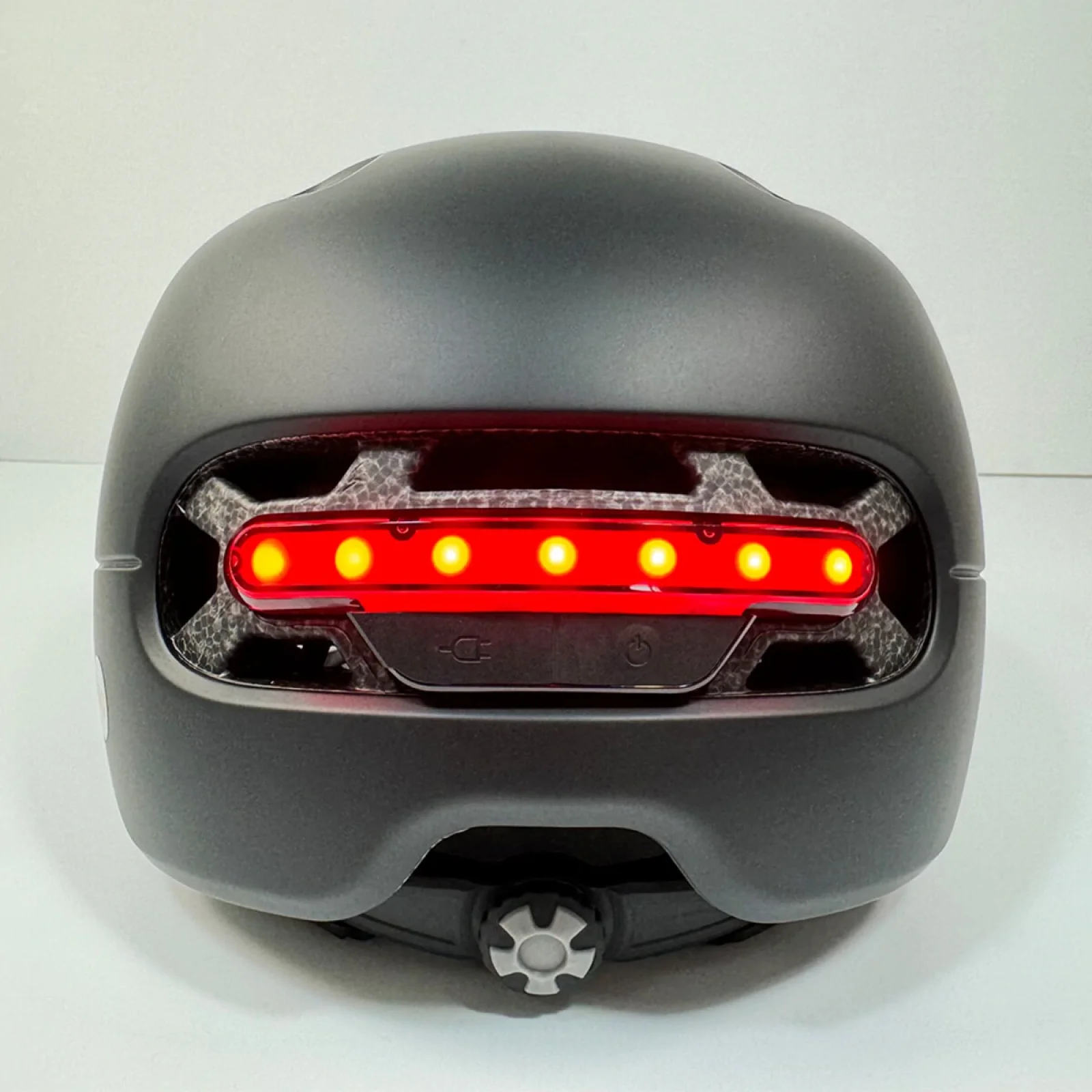 Захисний шолом Livall C21 (L) Midnight Black (57-61см), сигнал стопів (LIV-000C21-5341)