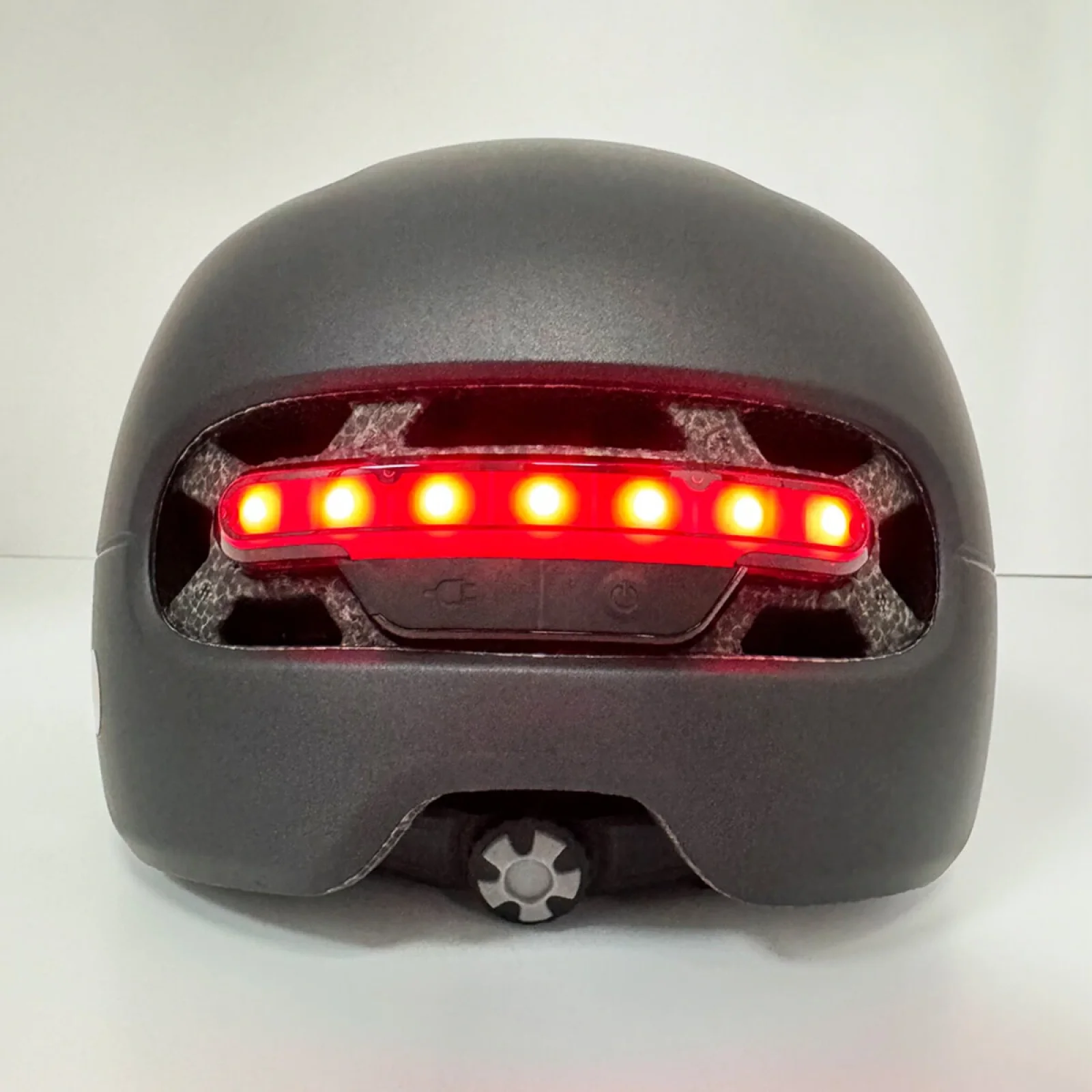 Захисний шолом Livall C20 (L) Midnight Black (57-61см), сигнал стопів (LIV-000C20-5342)