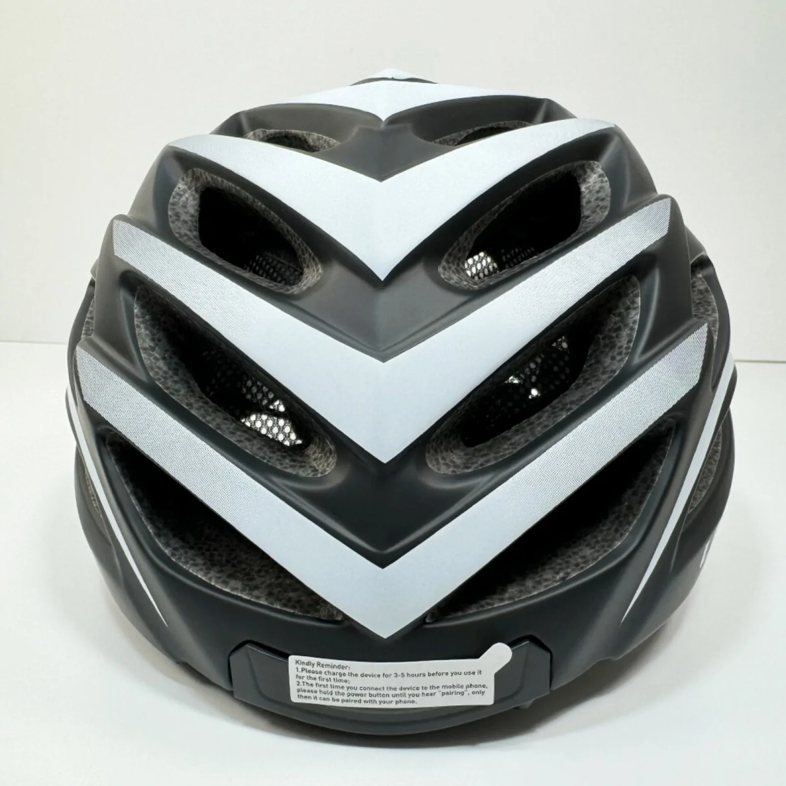 Захисний шолом Livall BH62 NEO (L) Black/White (55-61см), акустика, мікрофон, сигнали поворотів та стопів, додаток, пульт BR80, Bluetooth (ZHLIV-TBH62N-4041)