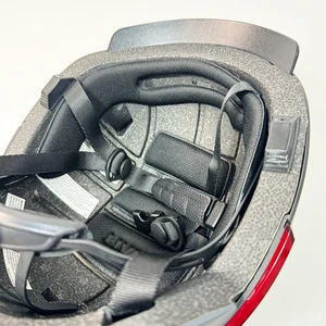 Захисний шолом Livall BH51M NEO (M) Black (54-58см), акустика, мікрофон, сигнали поворотів та стопів, додаток, пульт BR80, Bluetooth (LIV-T1V6MN-5210)