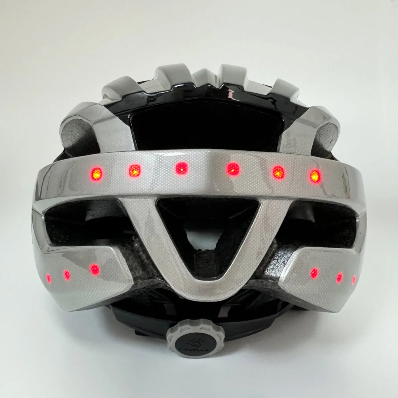 Захисний шолом Livall MT1 NEO (L) Black Grey (58-62см), акустика, мікрофон, сигнали поворотів та стопів, додаток, пульт BR80, Bluetooth (LIV-T0MT1N-6343)