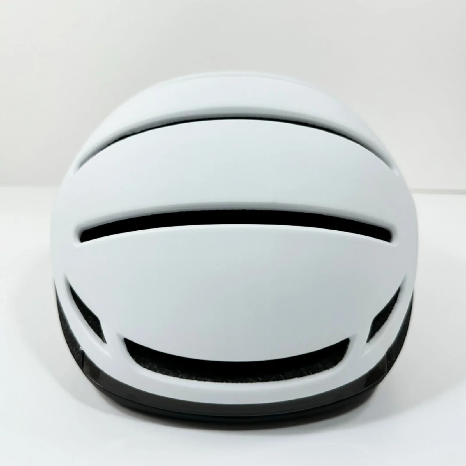 Захисний шолом Livall EVO21 (L) Snow (58-62см), передній та задній ліхтар поворотів та стопів, додаток, Bluetooth, пульт BR80 (LIV-LEVO21-4342)