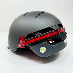 Захисний шолом Livall BH51M NSO (L) Black (57-61см), акустика JBL, мікрофон, сигнали поворотів та стопів, додаток, пульт BR80, застібка, Bluetooth (LIV-JB51MN-5312)