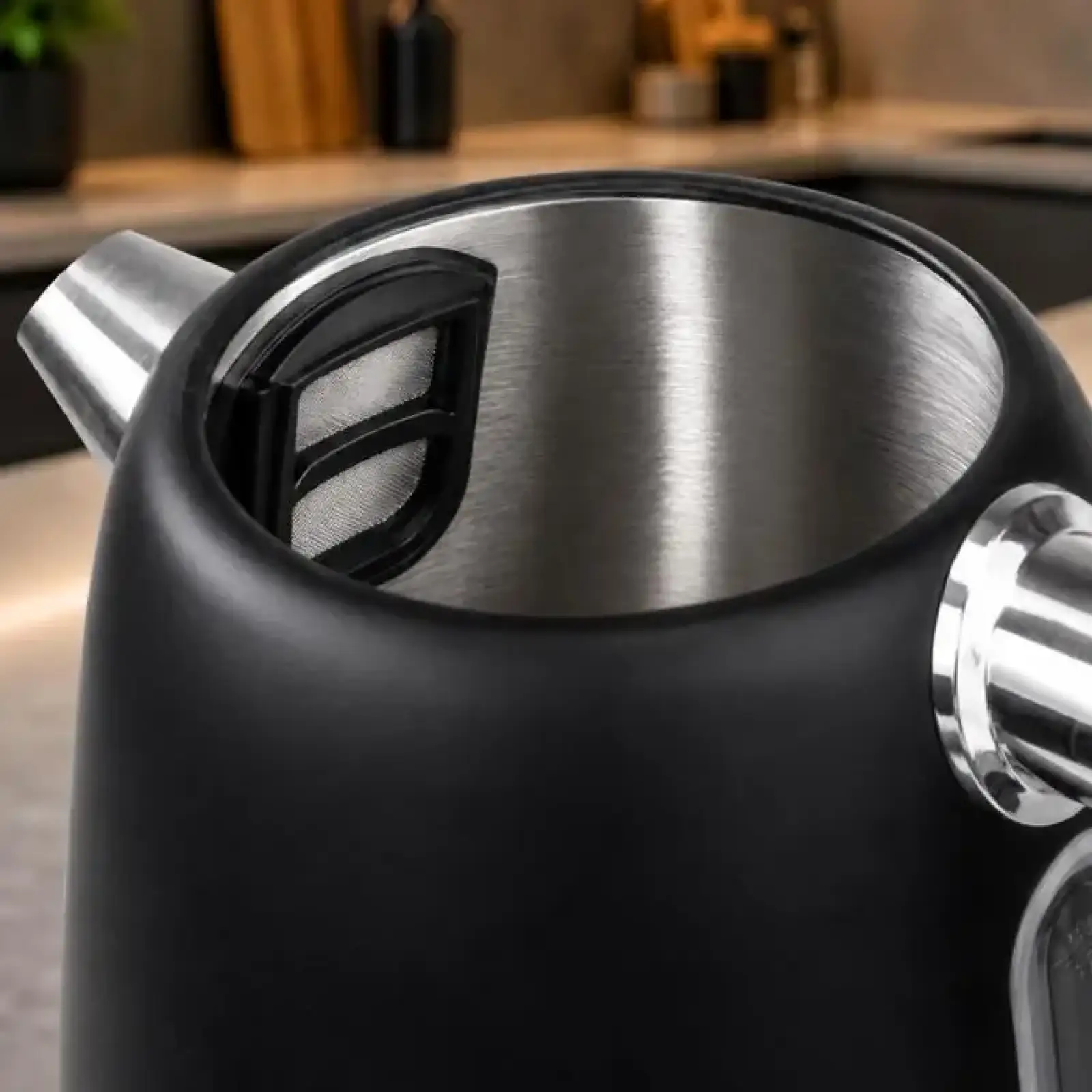 Електрочайник Rotex RKT79-B Smart UA
