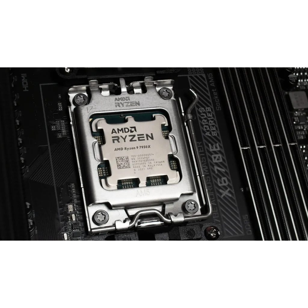 Процесор AMD Ryzen 9 7950X (4.5GHz 64MB 170W AM5) Box (100-100000514WOF) UA