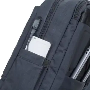 Рюкзак Rivacase 8365 Black 17.3