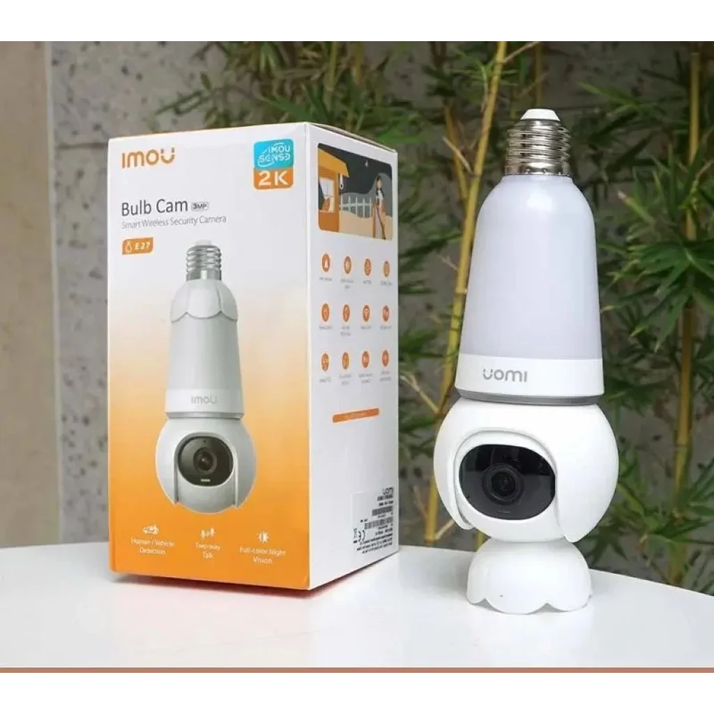 IP камера-лампочка Imou IPC-S6DP-5M0WEB-E27 UA