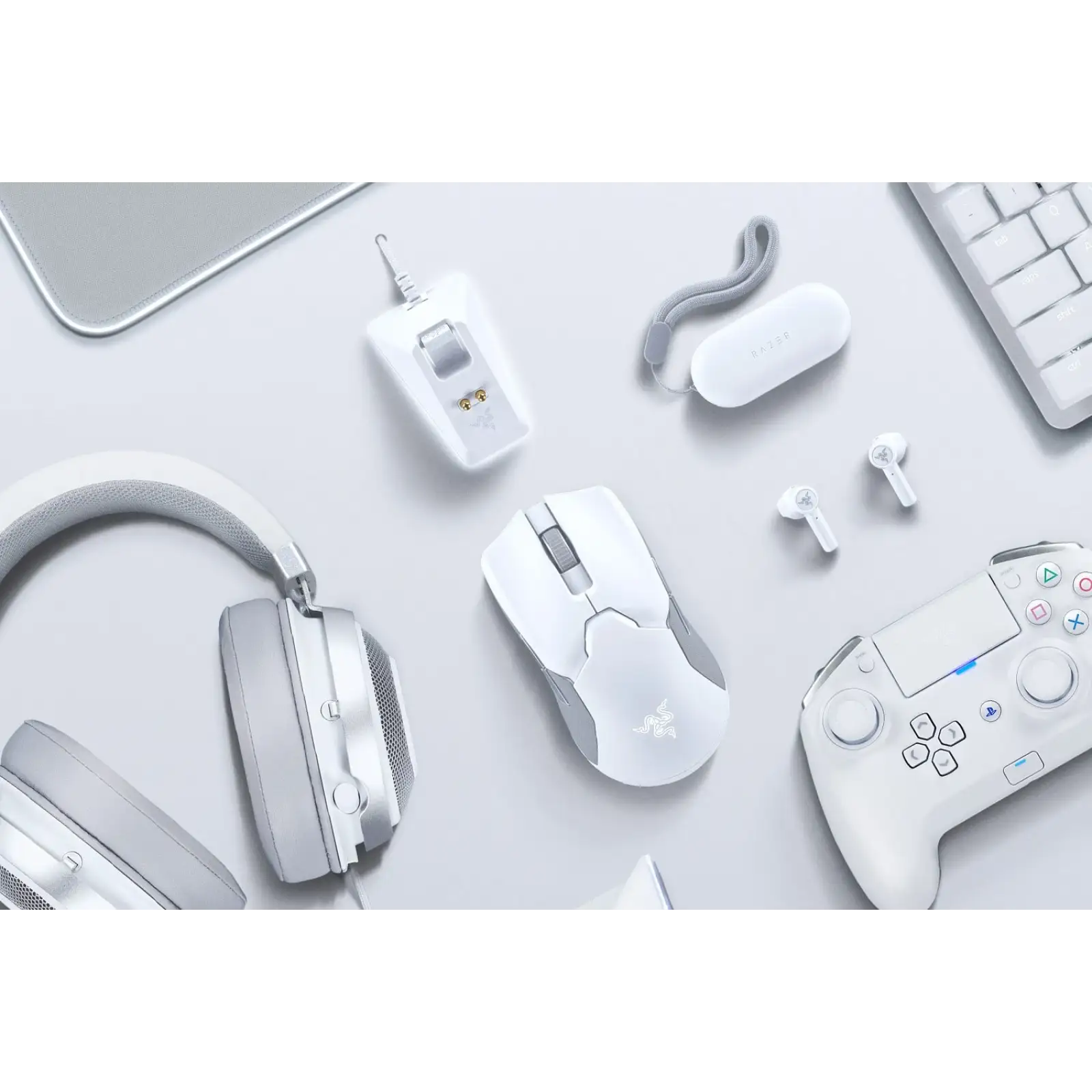 Мышь Razer Viper Ultimate Wireless & Mouse Dock Mercury White (RZ01-03050400-R3M1)