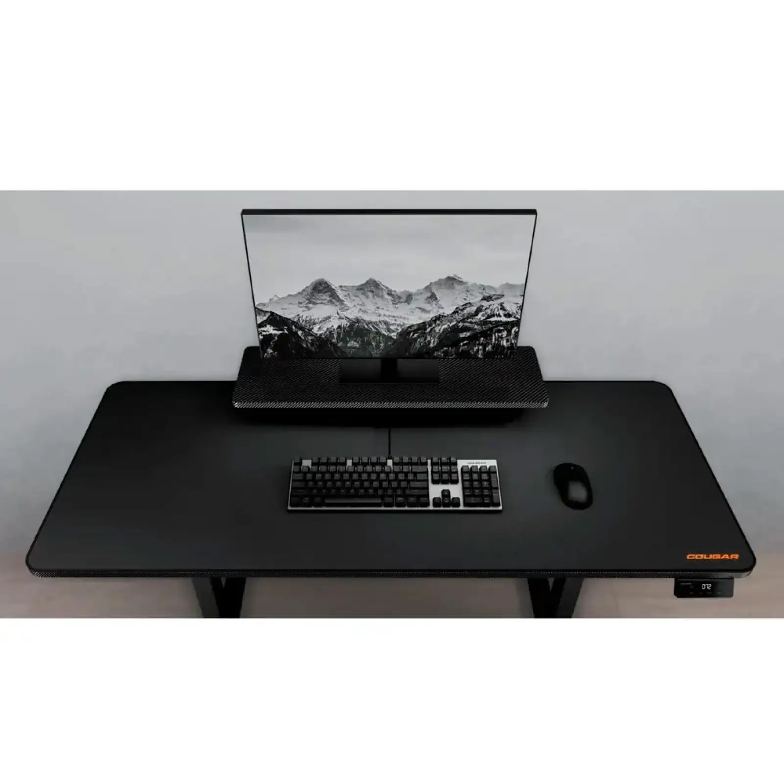 Геймерський стіл Cougar E-Star 140 Black UA