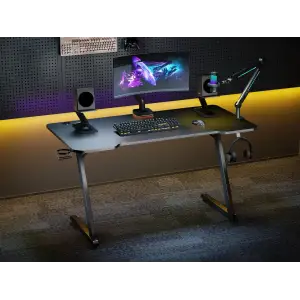 Комп`ютерний стіл GamePro GD014 UA