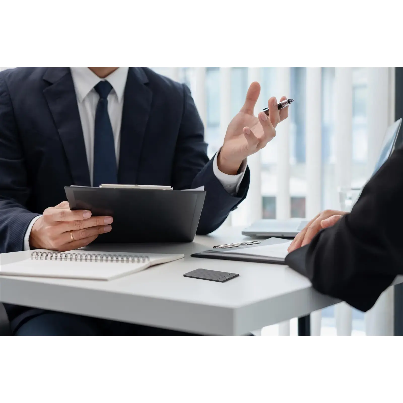 Диктофон Plaud AI Note Silver (NB-100-SI) UA