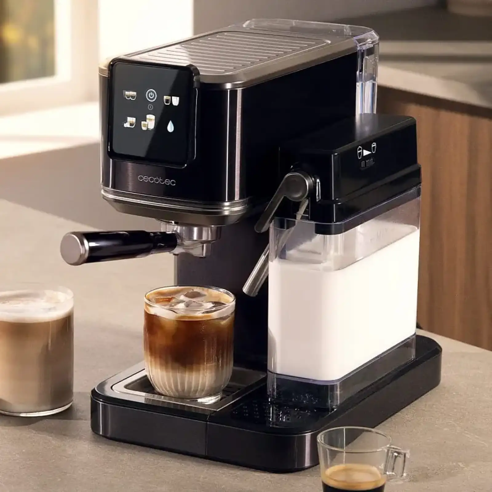 Кавоварка ріжкова Cecotec Cafelizzia ColdBrew Latte (A01EU01108987) UA