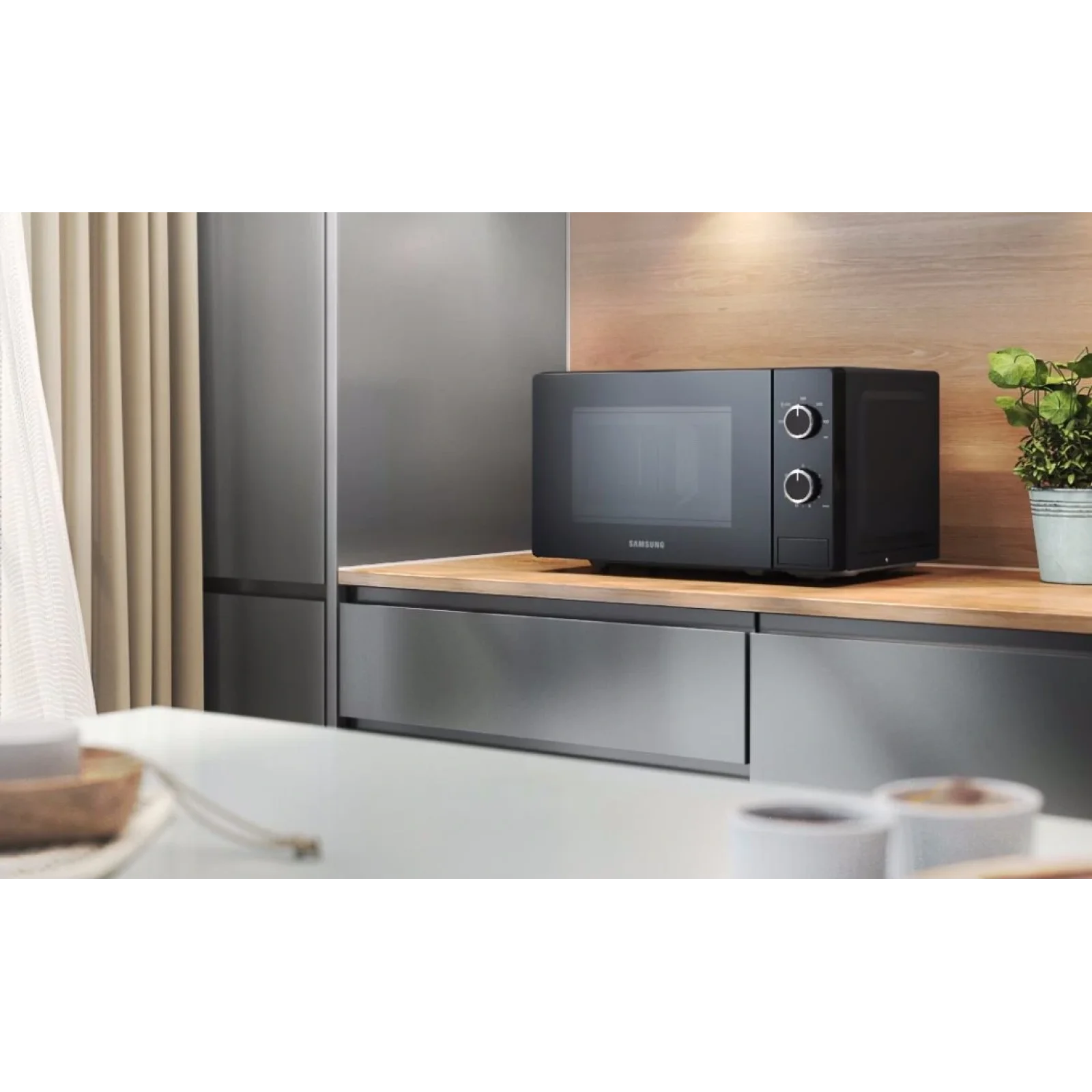 Микроволновая печь Samsung MS20A3010AL/UA UA