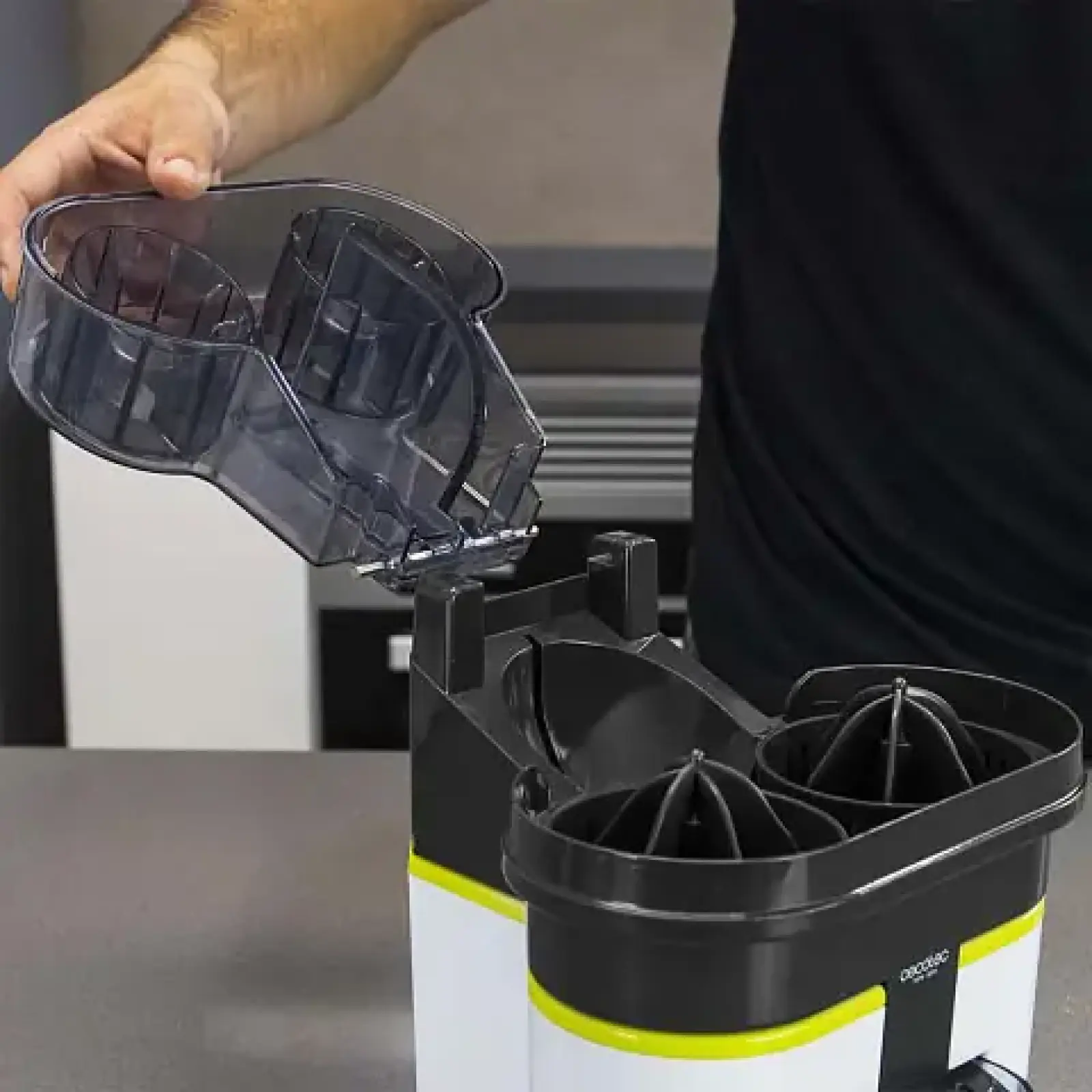 Соковыжималка для цитрусовых (цитрус-пресс) CECOTEC Cecojuicer Zitrus citrus juicer (CCTC-04039) UA