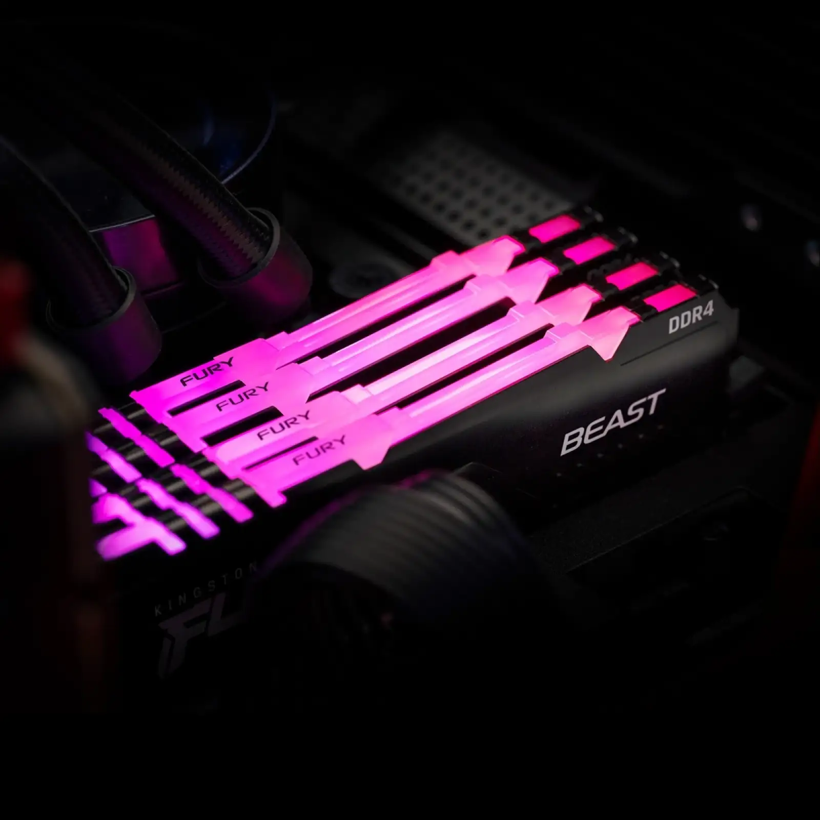 Оперативная память DDR4 2x16GB/3200 Kingston Fury Beast RGB (KF432C16BBAK2/32) UA