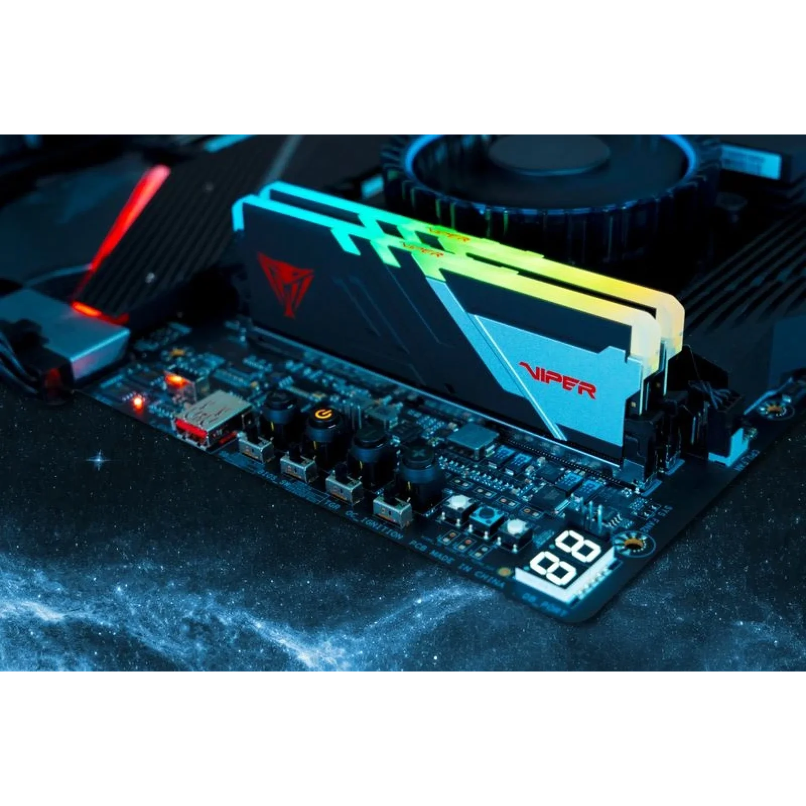 Оперативна пам'ять DDR5 2x16GB/5600 Patriot Viper Venom RGB (PVVR532G560C36K) UA