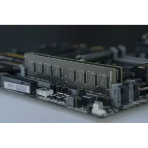 Оперативна пам'ять DDR4 8GB/2666 Team Elite (TED48G2666C19016) UA
