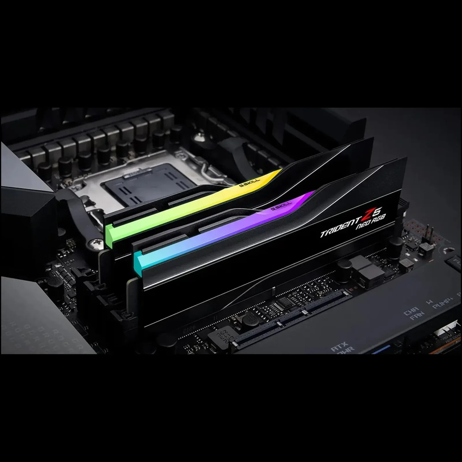 Модуль пам`ятi DDR5 2x16GB/6000 G.Skill Trident Z5 Neo RGB Black (F5-6000J2836G16GX2-TZ5NR) UA