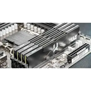 Модуль памяти Goodram 32 GB (2x16GB) DDR5 6000 MHz IRDM Black (IR-6000D564L36S/32GDC) UA