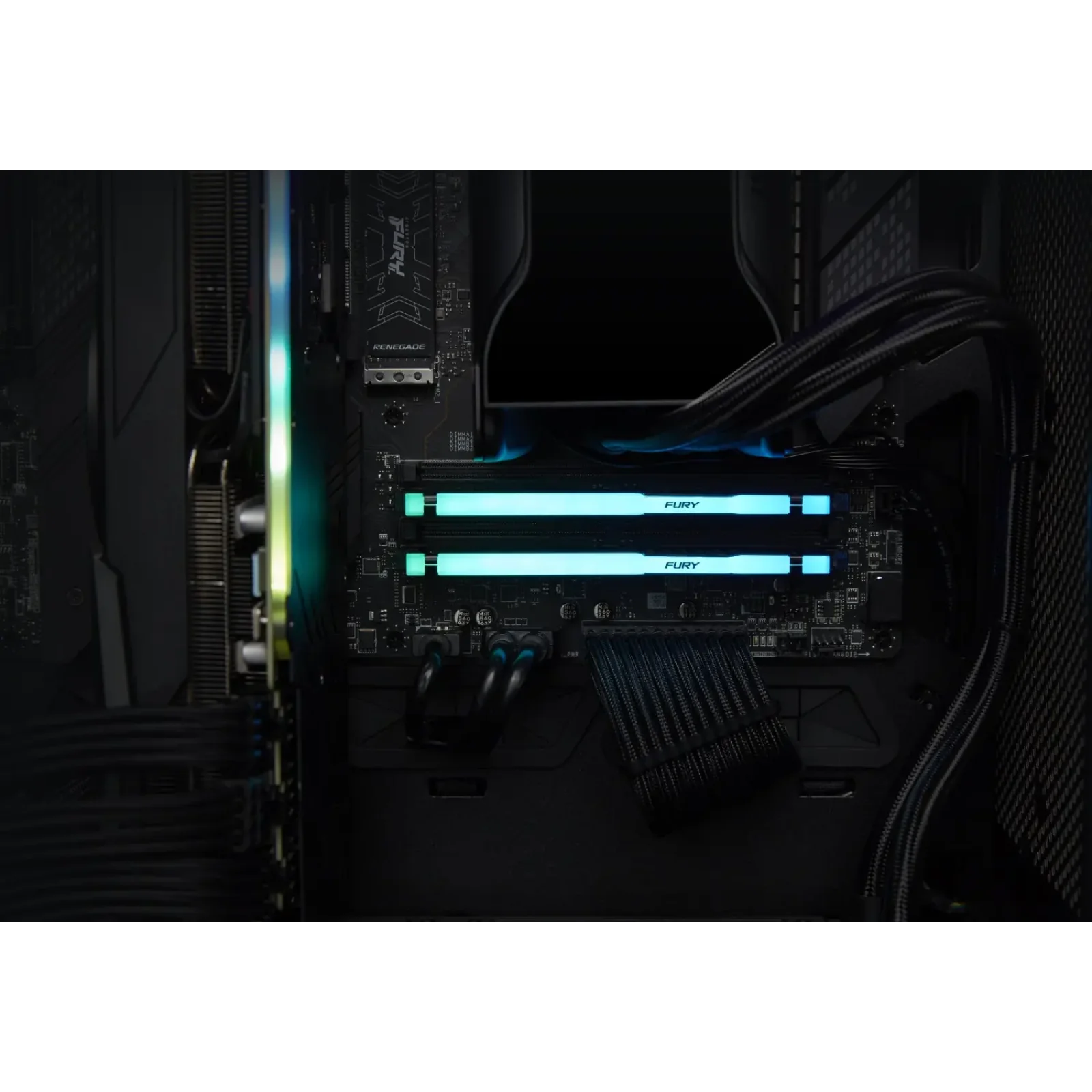 Оперативная память DDR5 32GB/5600 Kingston Fury Beast RGB Black (KF556C36BBE2A-32) UA