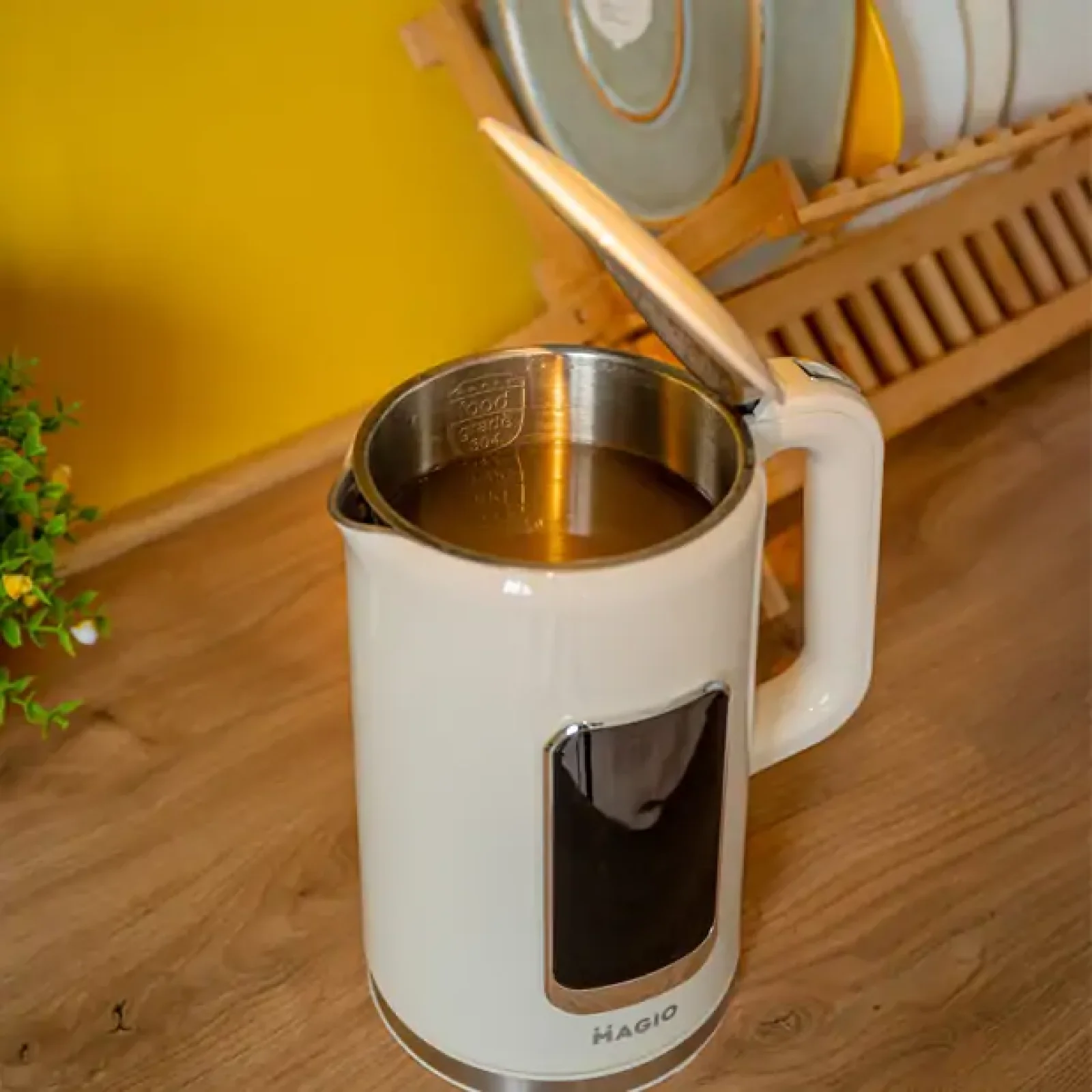 Электрочайник Magio MG-510 UA