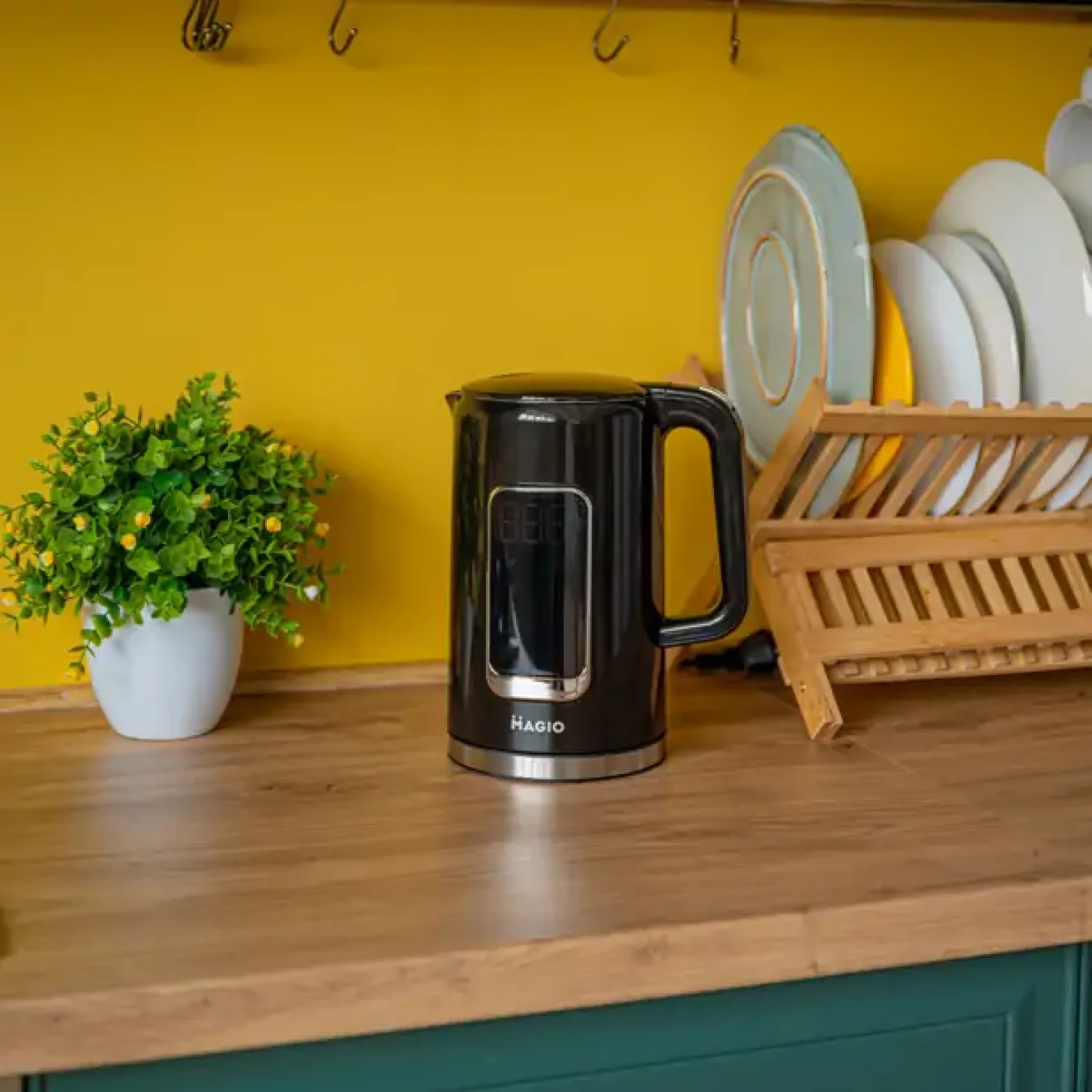 Електрочайник Magio MG-511 UA