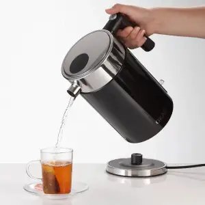Електрочайник Graef WK 402 UA
