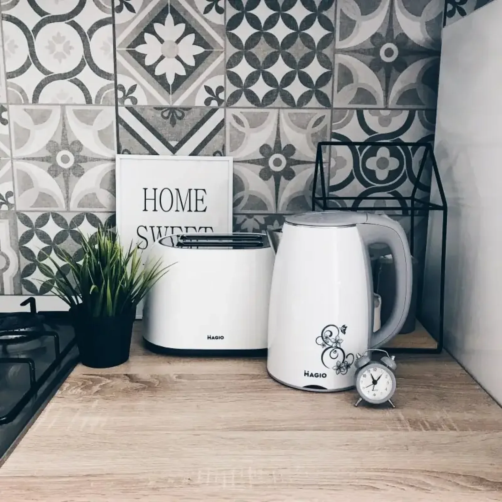 Электрочайник Magio MG-512 UA