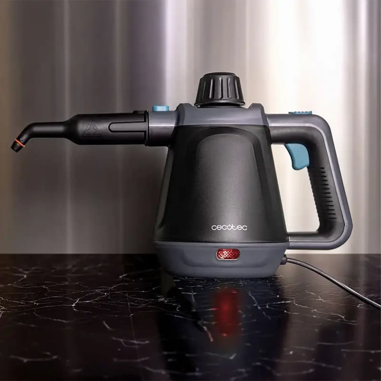 Пароочиститель Cecotec HydroSteam 2000 Blaze (A01_EU01_122318) UA