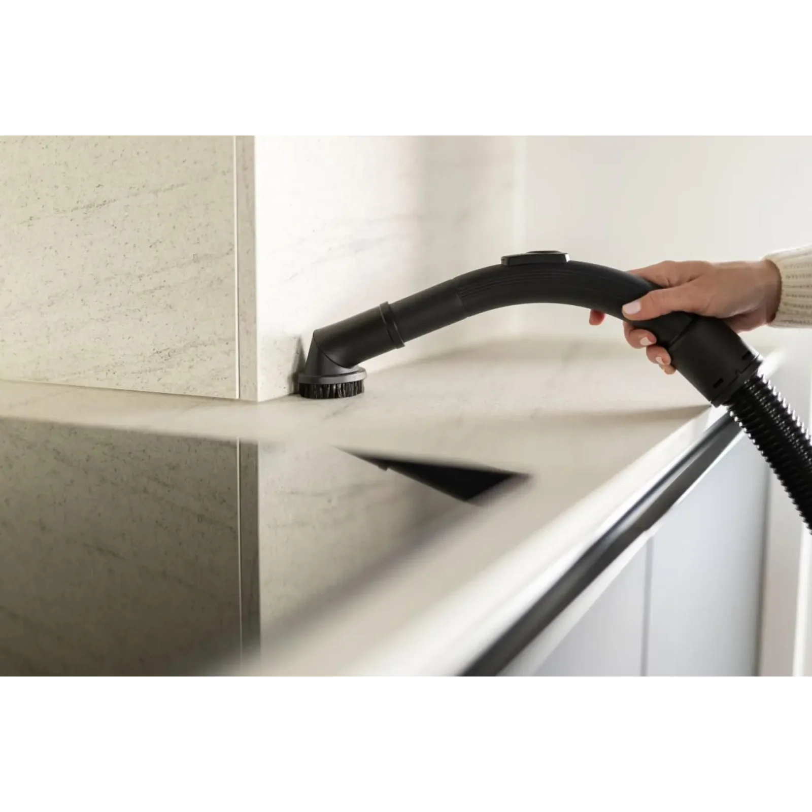 Пылесос Gorenje VCE01G4AEBK UA