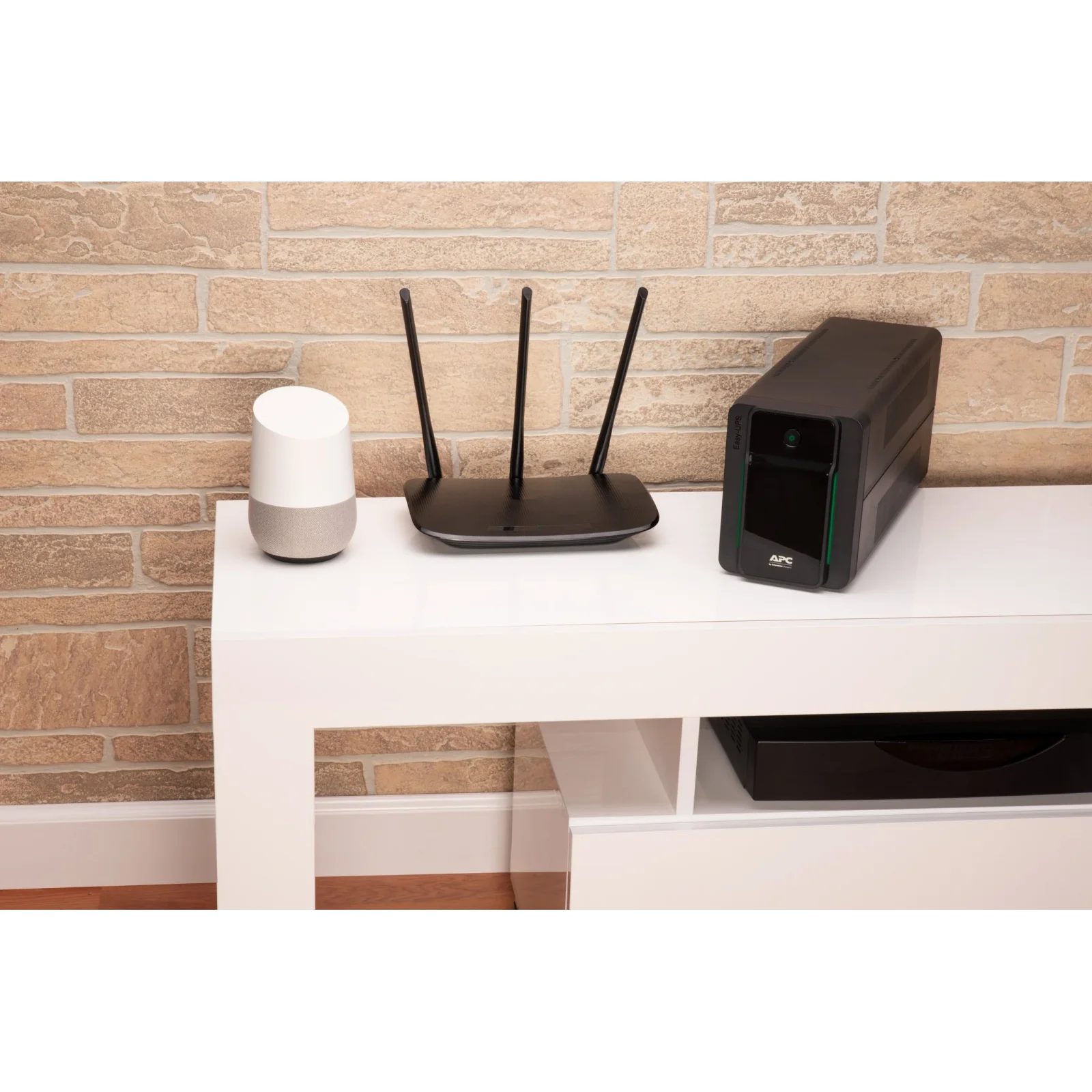 ИБП APC Easy UPS 900VA Schuko (BVX900LI-GR) UA