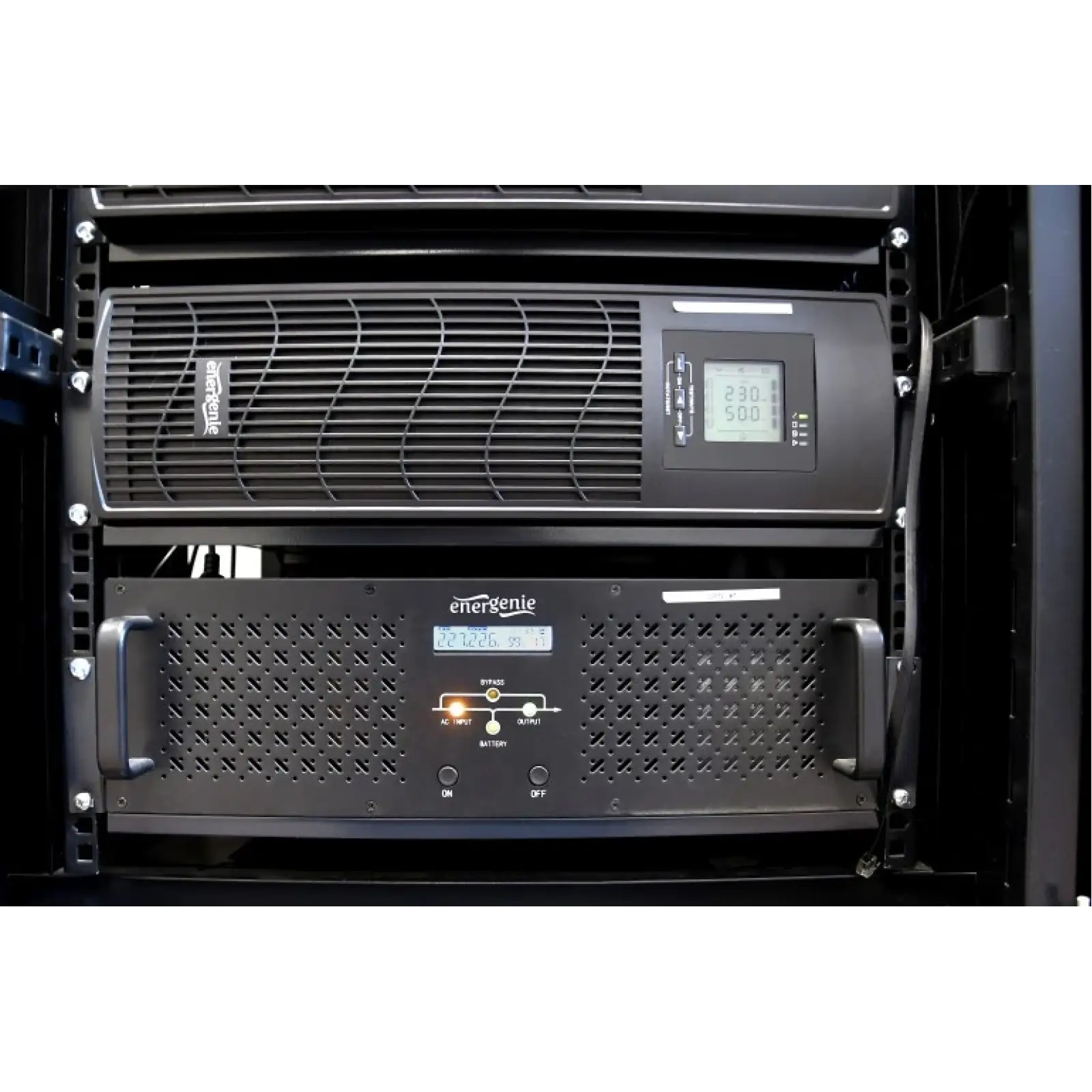 ИБП EnerGenie UPS-RACK-1500 1500VA, Line Int., AVR, 3xIEC+2xSchuko, USB, LCD, RJ11 UA