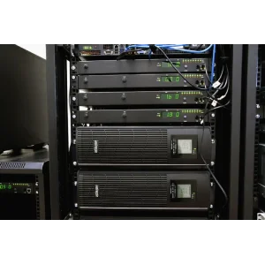 ИБП EnerGenie EG-UPSRACK-12 2000VA, Line Int., AVR, 6xIEC+1xSchuko, металл UA