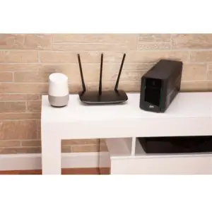 ДБЖ APC Easy UPS 700VA, 4хС13 (BVX700LI) UA