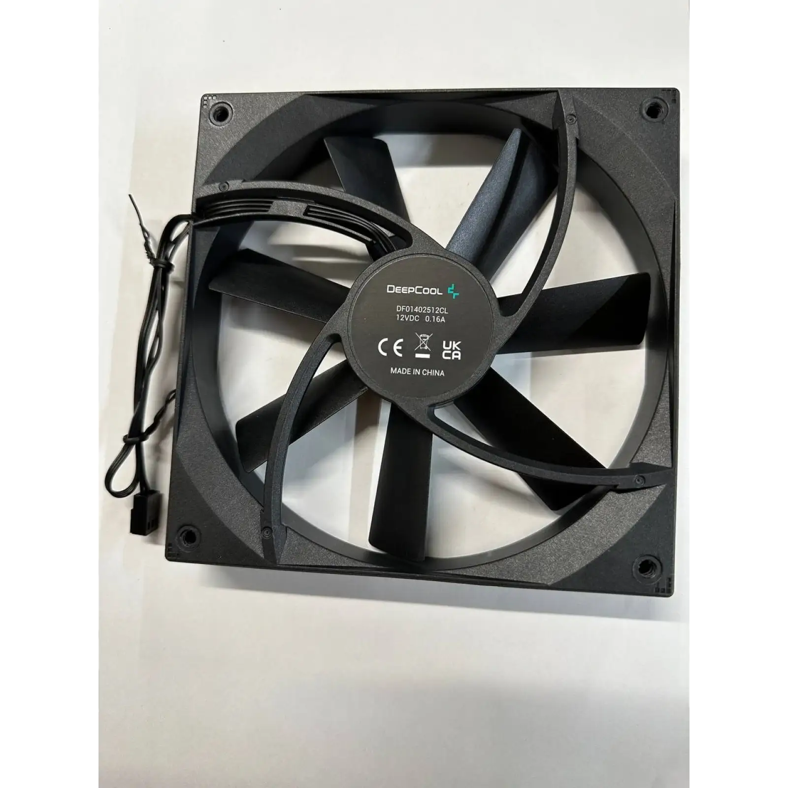 Вентилятор DeepCool DF1402512CL bulk, 140х140х25 мм, 4-pin UA