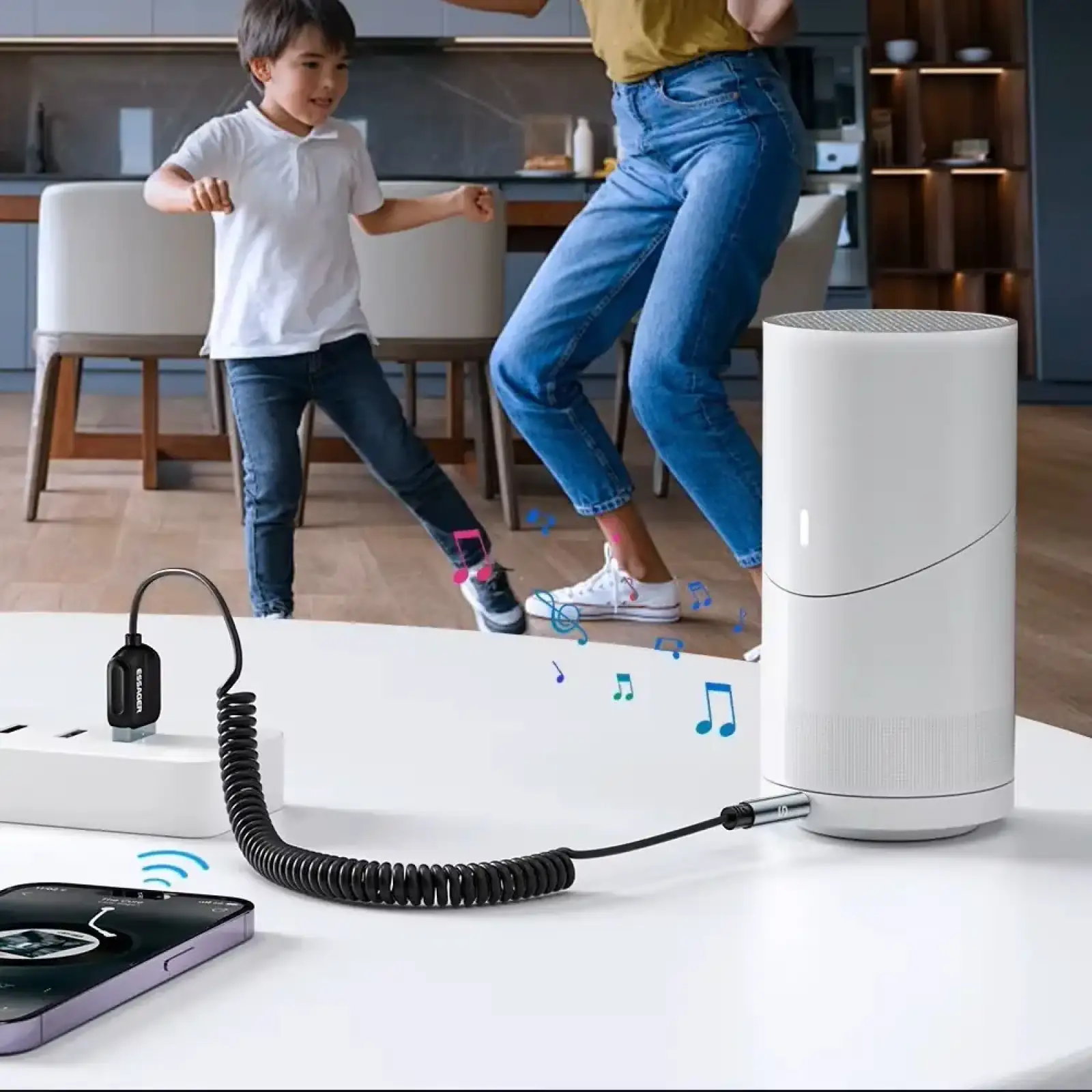 Bluetooth-трансмиттер Essager Lingfeng USB to 3.5mm Bluetooth 5.0 Grey (EBT-LF01-P) UA