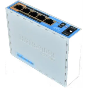 Бездротовий маршрутизатор MikroTik hAP RB951Ui-2ND (N300, 650MHz/64Mb, 5хFE, 1хUSB, 580mW, PoE in, PoE out, антена 2,5 дБи) UA