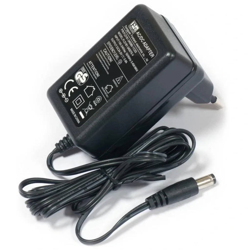 Бездротовий маршрутизатор MikroTik hAP RB951Ui-2ND (N300, 650MHz/64Mb, 5хFE, 1хUSB, 580mW, PoE in, PoE out, антена 2,5 дБи) UA