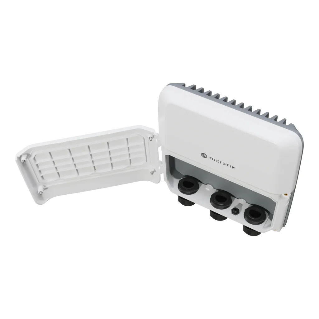 Маршрутизатор MikroTik RB5009UPr+S+OUT (7x1GE LAN PoE, 1xSFP+, 1x2.5GE LAN PoE, 1xUSB 3.0, PoE in, DC, 2-pin, max PoE 130W, IP66) UA