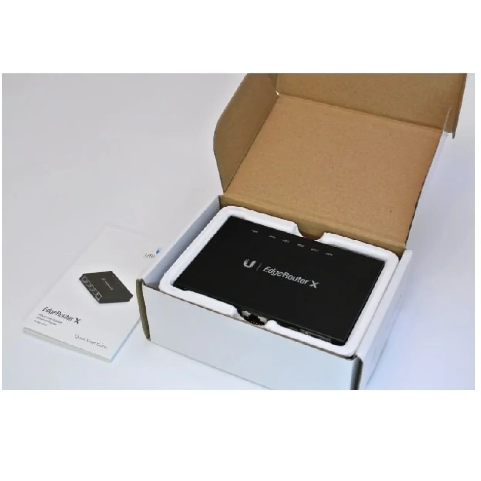 Маршрутизатор Ubiquiti EdgeRouter X SFP (ER-X-SFP)(Dual-Core 880/256MB, 5xLAN, 1xSFP, PoE Out) UA