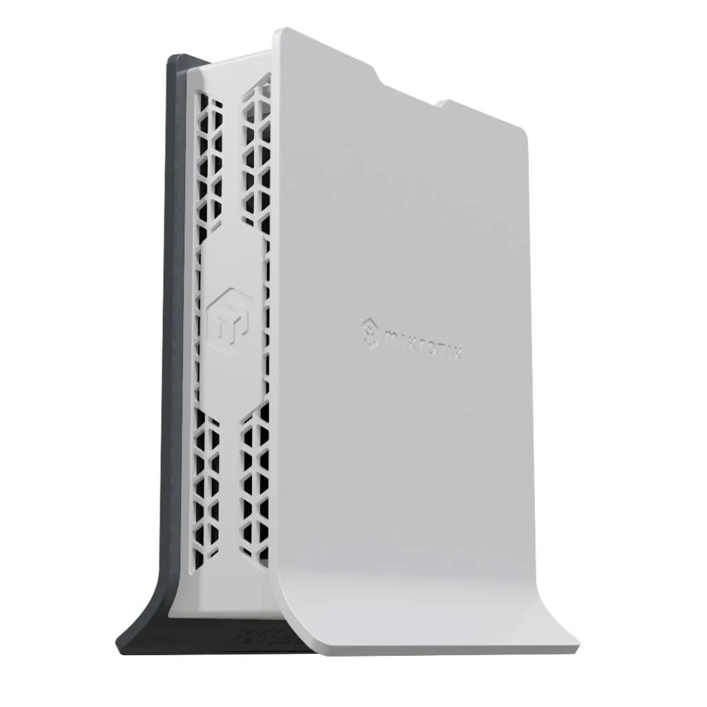 Беспроводной маршрутизатор MikroTik hAP AX lite LTE6 (L41G-2axD&FG621-EA) (AX600, wifi6-2,4Ghz, 1xGE WAN, 3xGE LAN, 1xmicroSIM, LTE cat6) UA