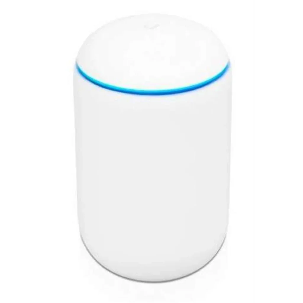 Маршрутизатор Ubiquiti UniFi Dream Machine (UDM) (AC2300, 1xGE WAN, 4xGE LAN, UniFi) UA
