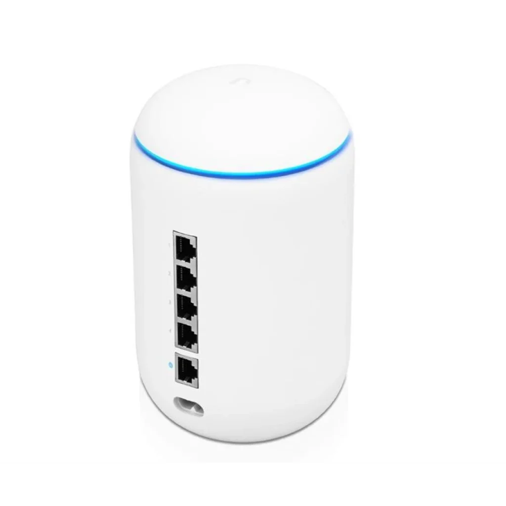 Маршрутизатор Ubiquiti UniFi Dream Machine (UDM) (AC2300, 1xGE WAN, 4xGE LAN, UniFi) UA