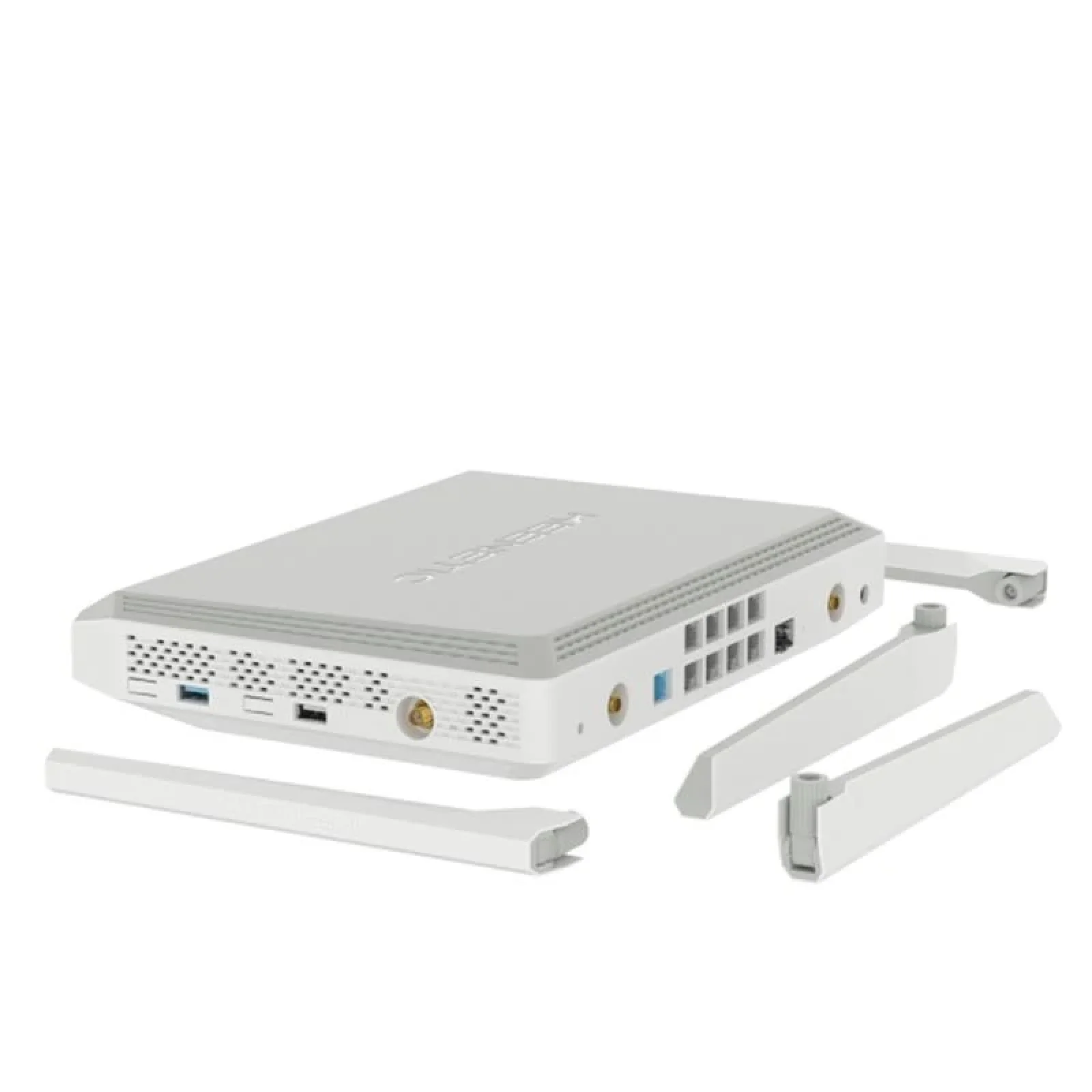 Бездротовий маршрутизатор KEENETIC Giant (KN-2610) (AC1300, 1xSFP WAN, 1xGE WAN, 8xGE LAN, 1xUSB2.0, 1xUSB3.0, 4 антени 5 дБи) UA